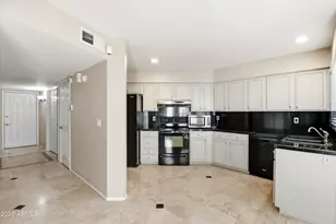 13226 N 25th Ln, Phoenix, AZ 85029 - Photo 7