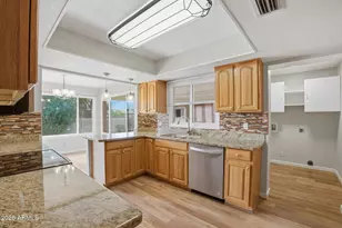 3621 E Bloomfield Rd, Phoenix, AZ 85032 - Photo 5