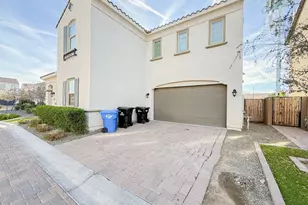 920 E Anderson Ave, Phoenix, AZ 85022 - Photo 3