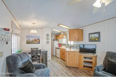 7750 E Broadway Road #684, Mesa, AZ 85208 - Photo 11