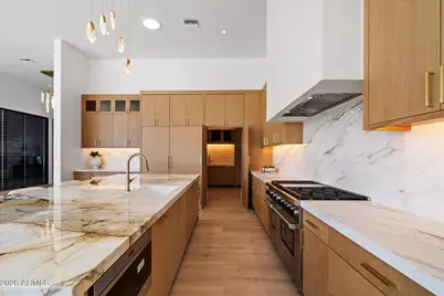 7101 N 47th Street, Paradise Valley, AZ 85253 - Photo 13
