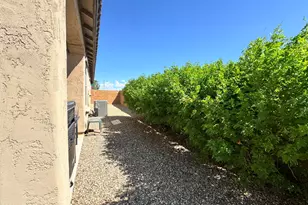 25925 W Tonto Ln, Buckeye, AZ 85396 - Photo 27