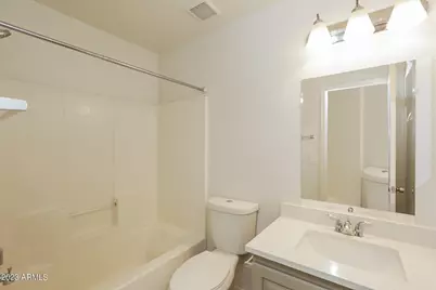 2838 S 64th Drive, Phoenix, AZ 85043 - Photo 15