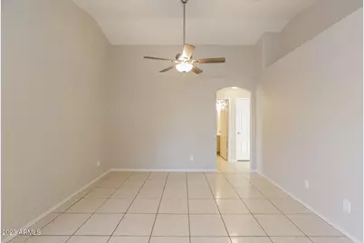 2838 S 64th Drive, Phoenix, AZ 85043 - Photo 9