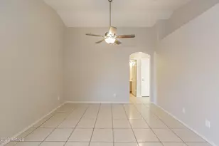 2838 S 64th Dr, Phoenix, AZ 85043 - Photo 9