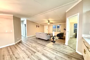 650 N 68th Ln, Phoenix, AZ 85042 - Photo 13