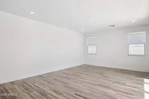 2535 E Villa Linda Dr, Phoenix, AZ 85024 - Photo 9