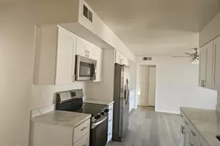 10748 W Hope Dr, Sun City, AZ 85351 - Photo 1