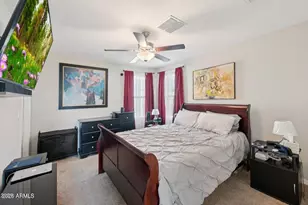 8215 W Albeniz Pl, Phoenix, AZ 85043 - Photo 15