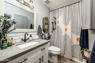 3335 W Acoma Dr, Phoenix, AZ 85053 - Photo 23