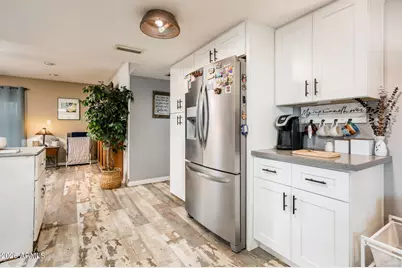 3335 W Acoma Drive, Phoenix, AZ 85053 - Photo 15