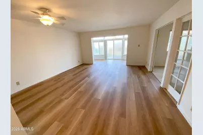 10826 N Fairway Court E, Sun City, AZ 85351 - Photo 3