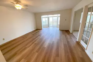 10826 N Fairway Ct E, Sun City, AZ 85351 - Photo 3