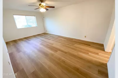 10826 N Fairway Court E, Sun City, AZ 85351 - Photo 19