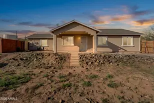 33665 S Incline Dr, Black Canyon City, AZ 85324 - Photo 1