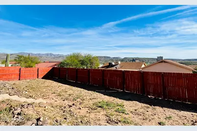 33665 S Incline Drive, Black Canyon City, AZ 85324 - Photo 1