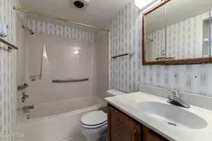 10330 W Thunderbird Blvd, Sun City, AZ 85351 - Photo 11