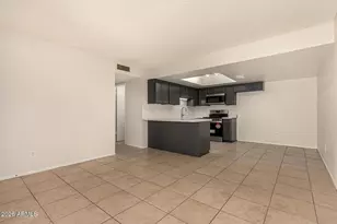 704 N 4th St, Avondale, AZ 85323 - Photo 5