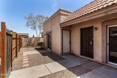 704 N 4th Street #2, Avondale, AZ 85323 - Photo 3