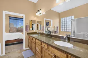 4821 E Kirkland Rd, Phoenix, AZ 85054 - Photo 13