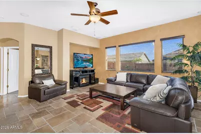 4821 E Kirkland Road, Phoenix, AZ 85054 - Photo 3