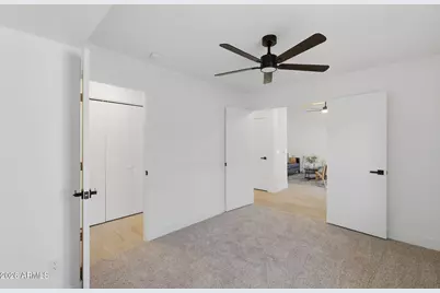 4716 E Lone Cactus Drive, Phoenix, AZ 85050 - Photo 29