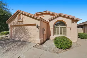 4716 E Lone Cactus Dr, Phoenix, AZ 85050 - Photo 3