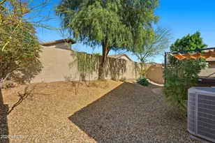 4716 E Lone Cactus Dr, Phoenix, AZ 85050 - Photo 35