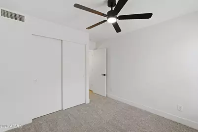 4716 E Lone Cactus Drive, Phoenix, AZ 85050 - Photo 27