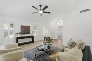 4716 E Lone Cactus Dr, Phoenix, AZ 85050 - Photo 9