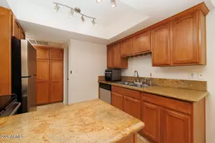 3807 N 30th St, Phoenix, AZ 85016 - Photo 13