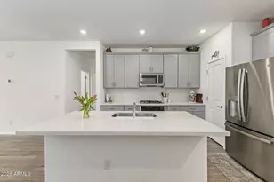 13099 N 146th Dr, Surprise, AZ 85379 - Photo 9