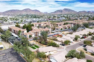 8830 N 20th Dr, Phoenix, AZ 85021 - Photo 43