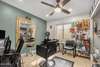 8830 N 20th Drive, Phoenix, AZ 85021 - Photo 11