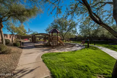 23031 N 43rd Place, Phoenix, AZ 85050 - Photo 39