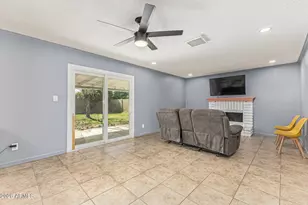 4127 W Danbury Dr, Glendale, AZ 85308 - Photo 5