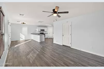 117 W Taylor Avenue, Coolidge, AZ 85128 - Photo 3