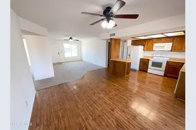 7324 W Sells Drive, Phoenix, AZ 85033 - Photo 11