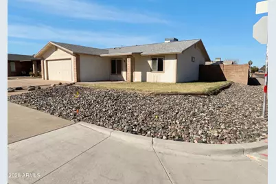 7324 W Sells Drive, Phoenix, AZ 85033 - Photo 9