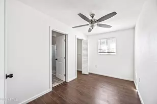 330 N 15th St, Phoenix, AZ 85006 - Photo 11