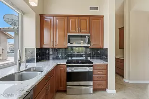 6383 S Sandtrap Dr, Gold Canyon, AZ 85118 - Photo 11