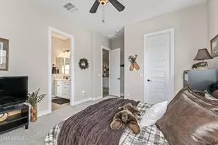 1966 E Indian Wells Dr, Gilbert, AZ 85298 - Photo 27