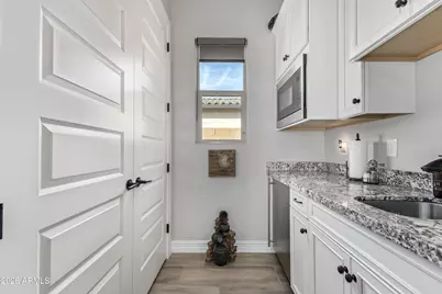 1966 E Indian Wells Drive, Gilbert, AZ 85298 - Photo 33