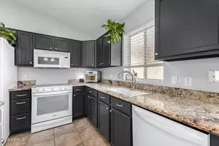 18631 N 5th Dr, Phoenix, AZ 85027 - Photo 11