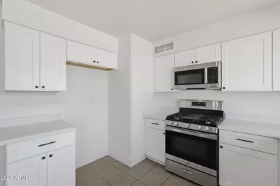 2012 W Romley Road, Phoenix, AZ 85041 - Photo 11