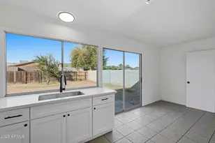 2012 W Romley Rd, Phoenix, AZ 85041 - Photo 13