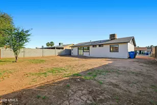 2012 W Romley Rd, Phoenix, AZ 85041 - Photo 33