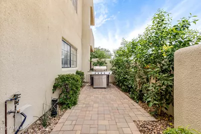 6232 N 30th Place, Phoenix, AZ 85016 - Photo 13