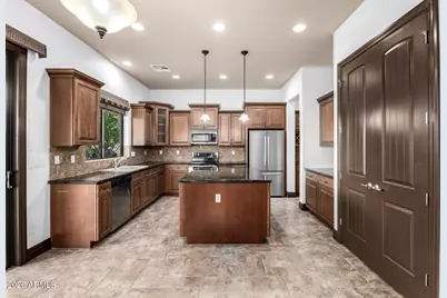 16111 W Glenrosa Avenue, Goodyear, AZ 85395 - Photo 17