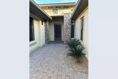 16111 W Glenrosa Avenue, Goodyear, AZ 85395 - Photo 3